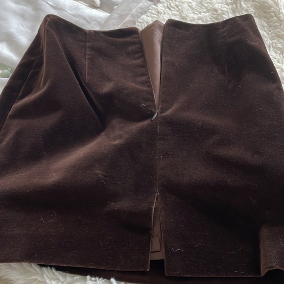 Custom Made Brown Velvet Mini Skirt Approx 6-8 - Picture 5 of 7